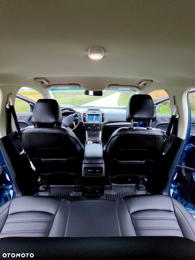 Ford Edge - 15