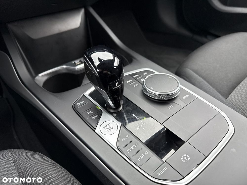 BMW Seria 1 - 13