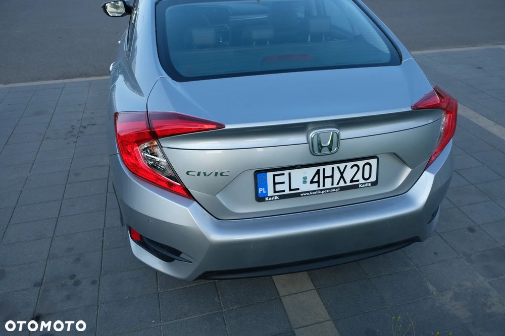 Honda Civic 1.5 T Executive CVT - 6