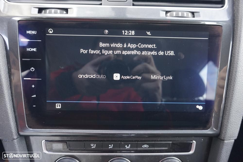 VW e-Golf AC/DC - 14