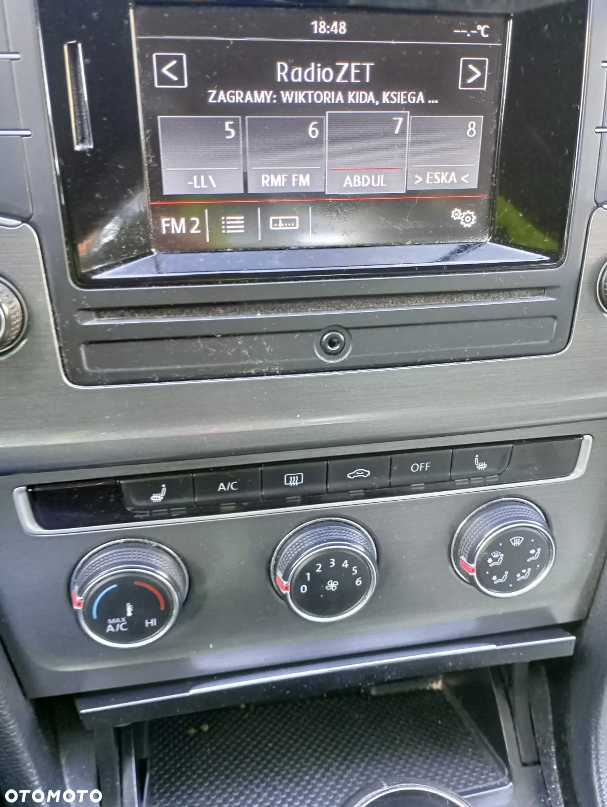 Volkswagen Golf VI 1.6 TDI Comfortline - 7