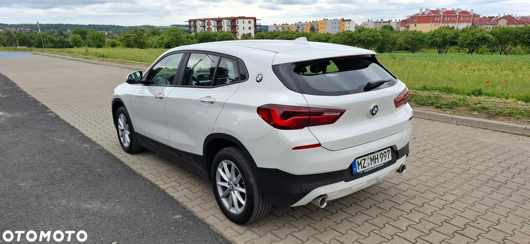 BMW X2 sDrive18d Business Edition - 6