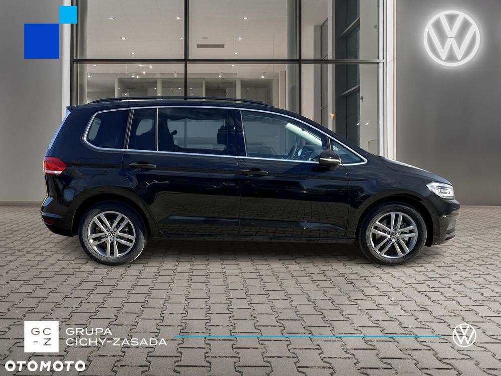 Volkswagen Touran - 6