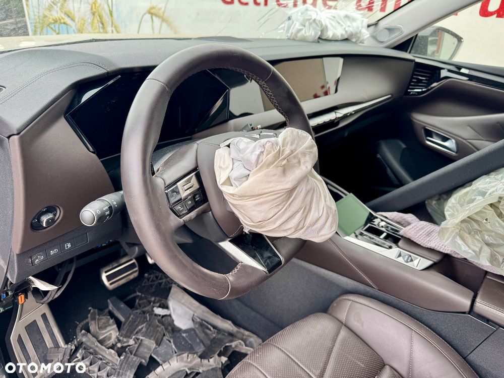 DS Automobiles DS 4 1.6 E-Tense Antoine de Saint Exupéry - 10