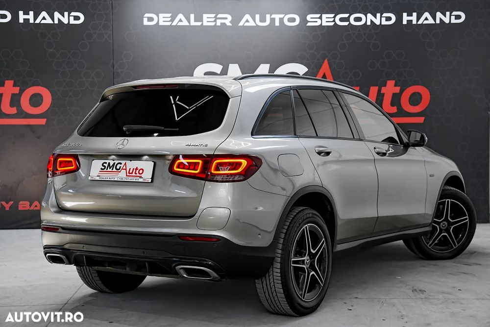 Mercedes-Benz GLC 300 e 4Matic 9G-TRONIC AMG Line Plus - 5