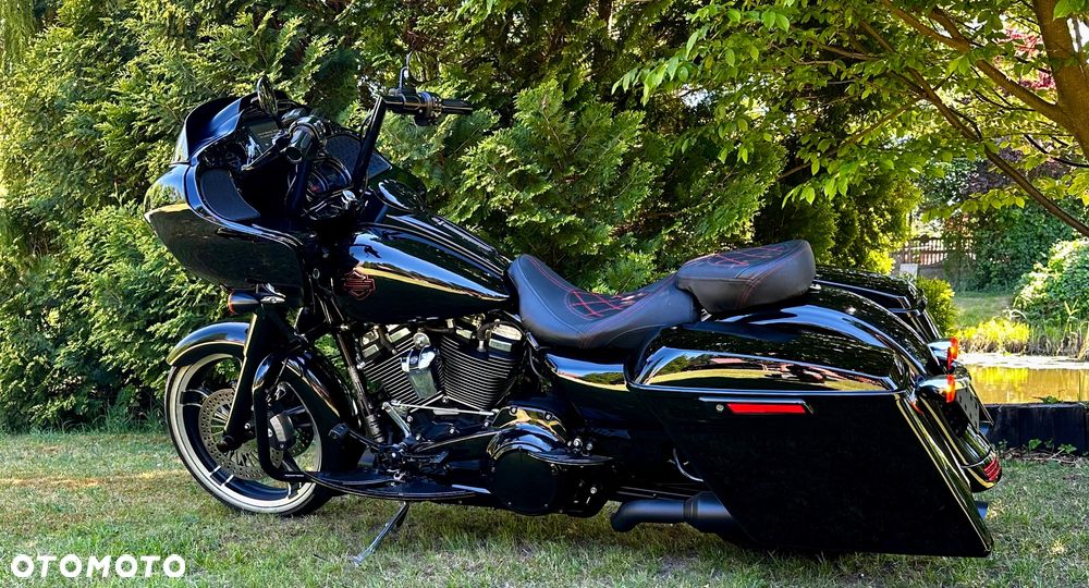Harley-Davidson Touring Road Glide - 5