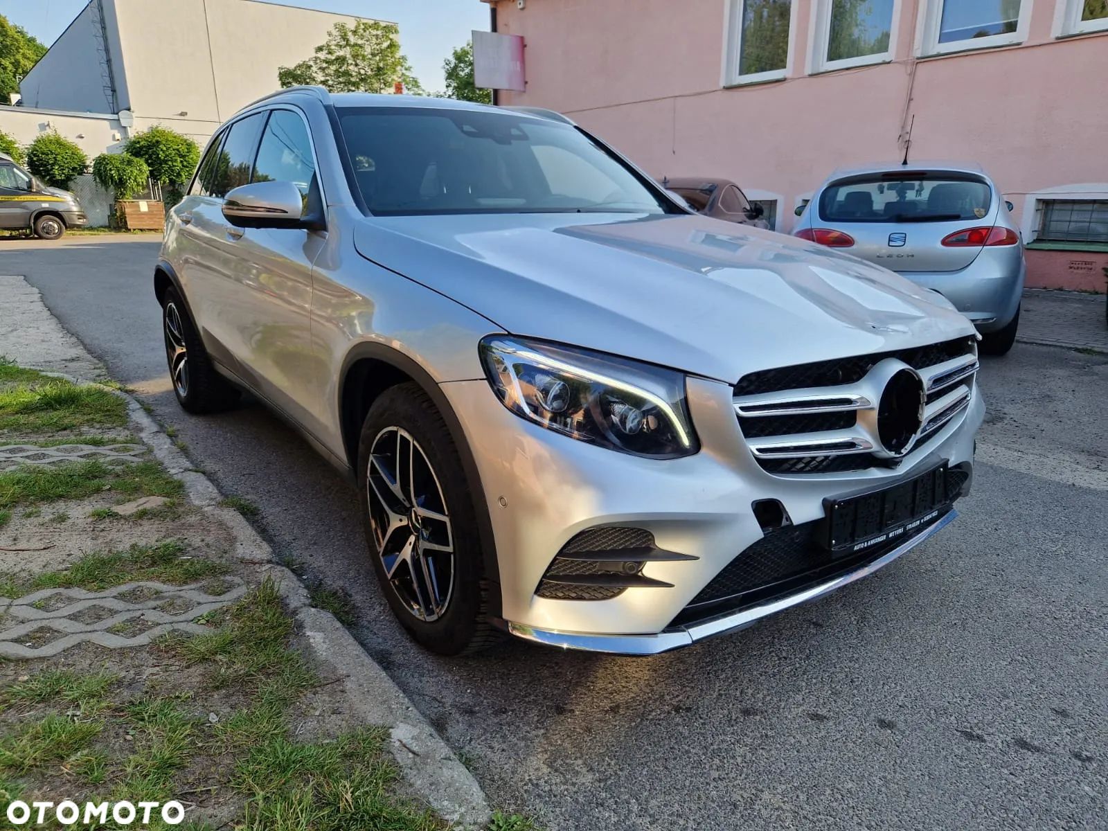 Mercedes-Benz GLC 300 Coupe 4Matic 9G-TRONIC AMG Line - 1