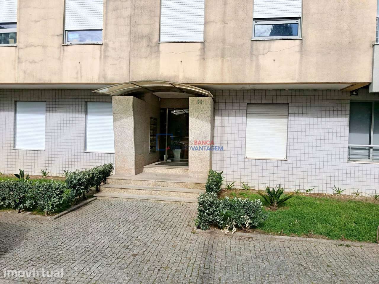 Apartamento T2 com varanda e garagem em S. Pedro da Afurada, V.N.Gaia - Grande imagem: 4/28
