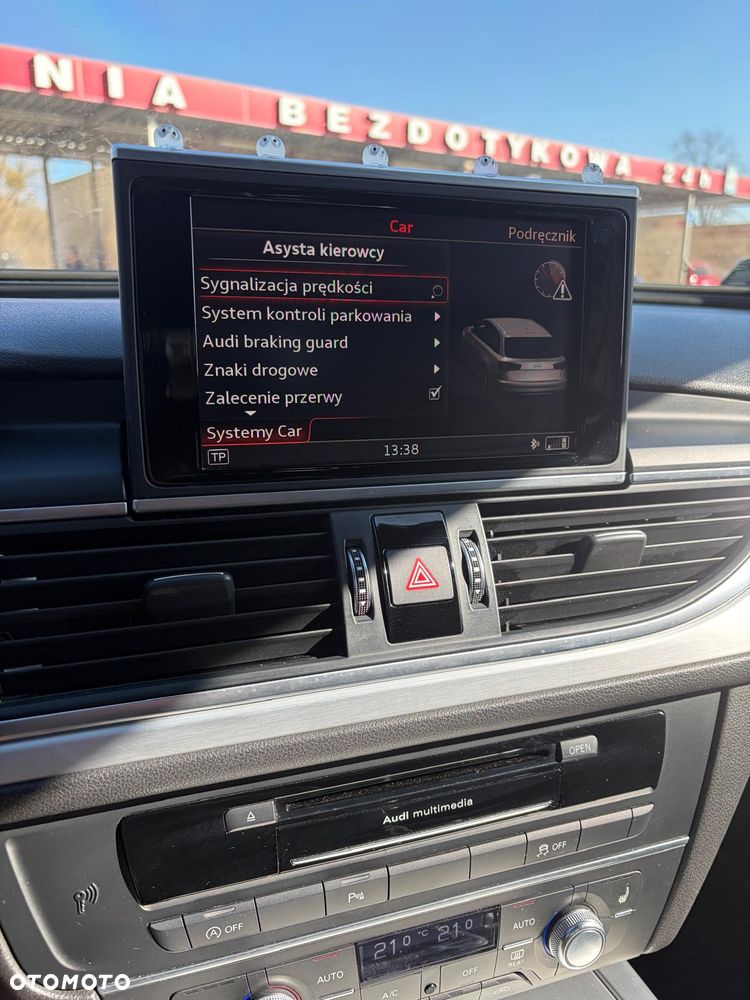 Audi A6 Avant 2.0 TDI Ultra DPF S tronic - 25