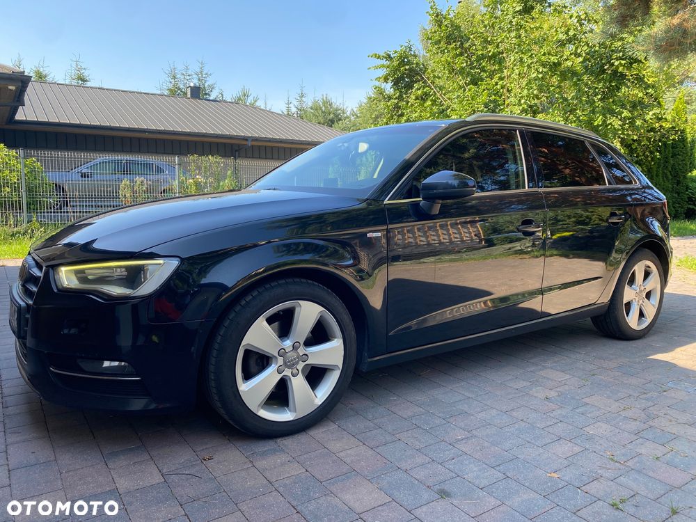 Audi A3 Sportback 2.0 TDI S line Sportpaket - 1