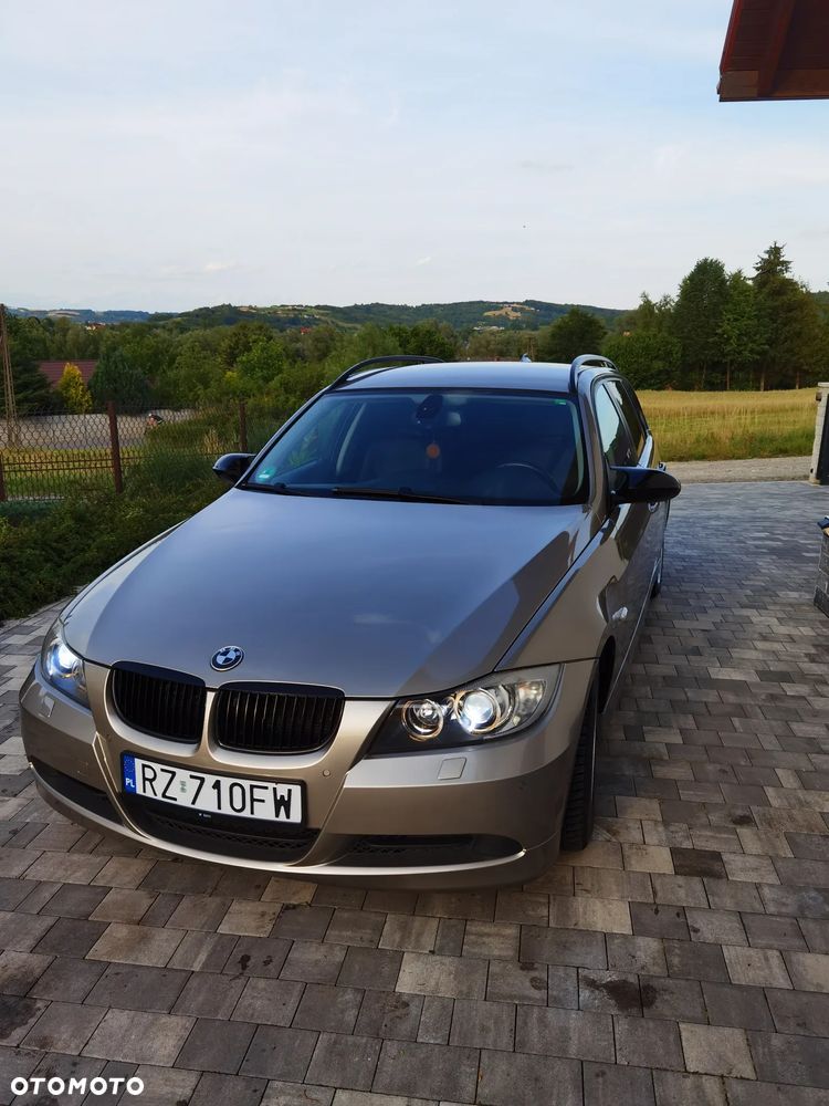 BMW Seria 3 - 1