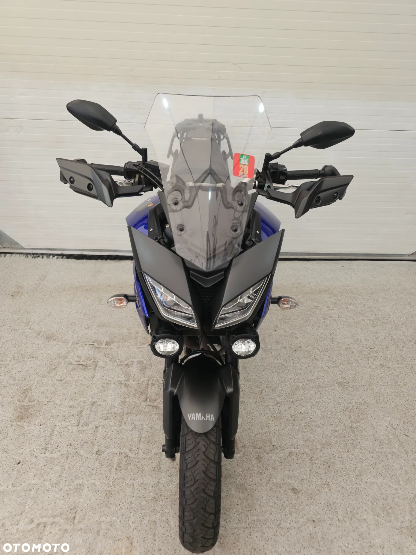 Yamaha MT - 17