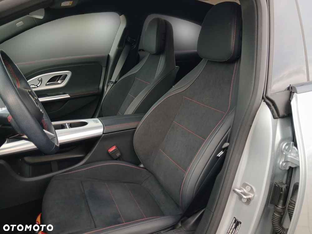 Mercedes-Benz CLA 200 mHEV 8G-DCT - 20