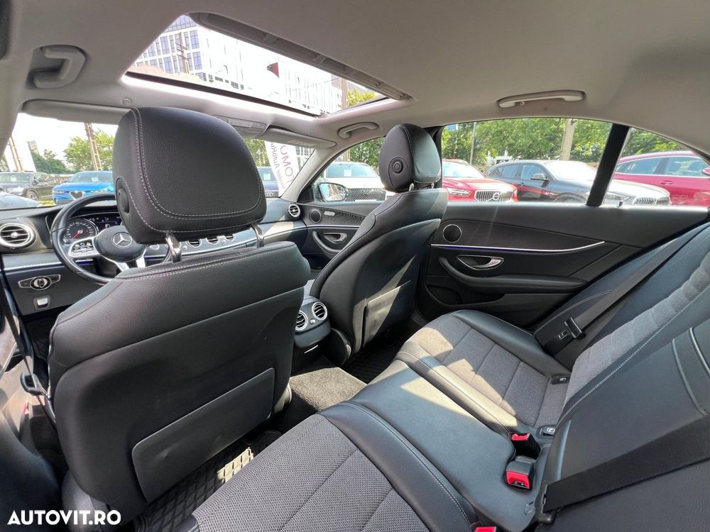 Mercedes-Benz E 200 4MATIC - 17