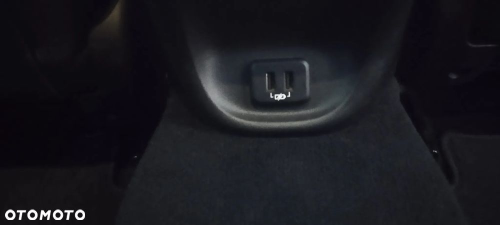 Opel Insignia 1.6 Automatik Dynamic - 24