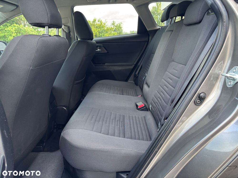 Toyota Auris - 11