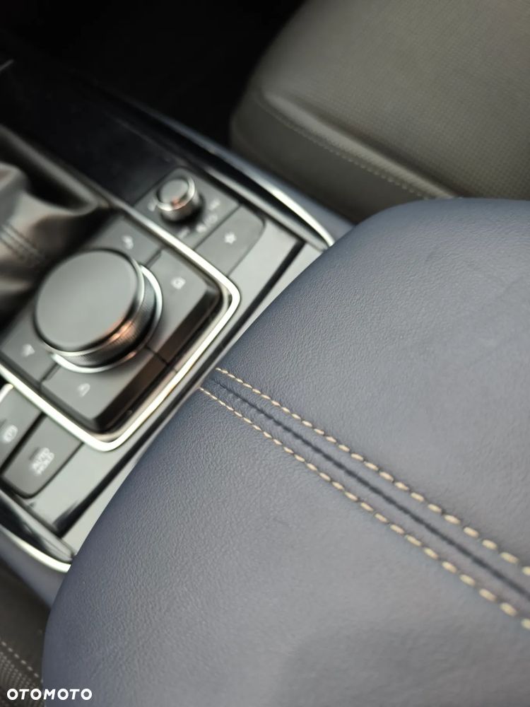 Mazda CX-30 2.0 mHEV Hikari 2WD - 16