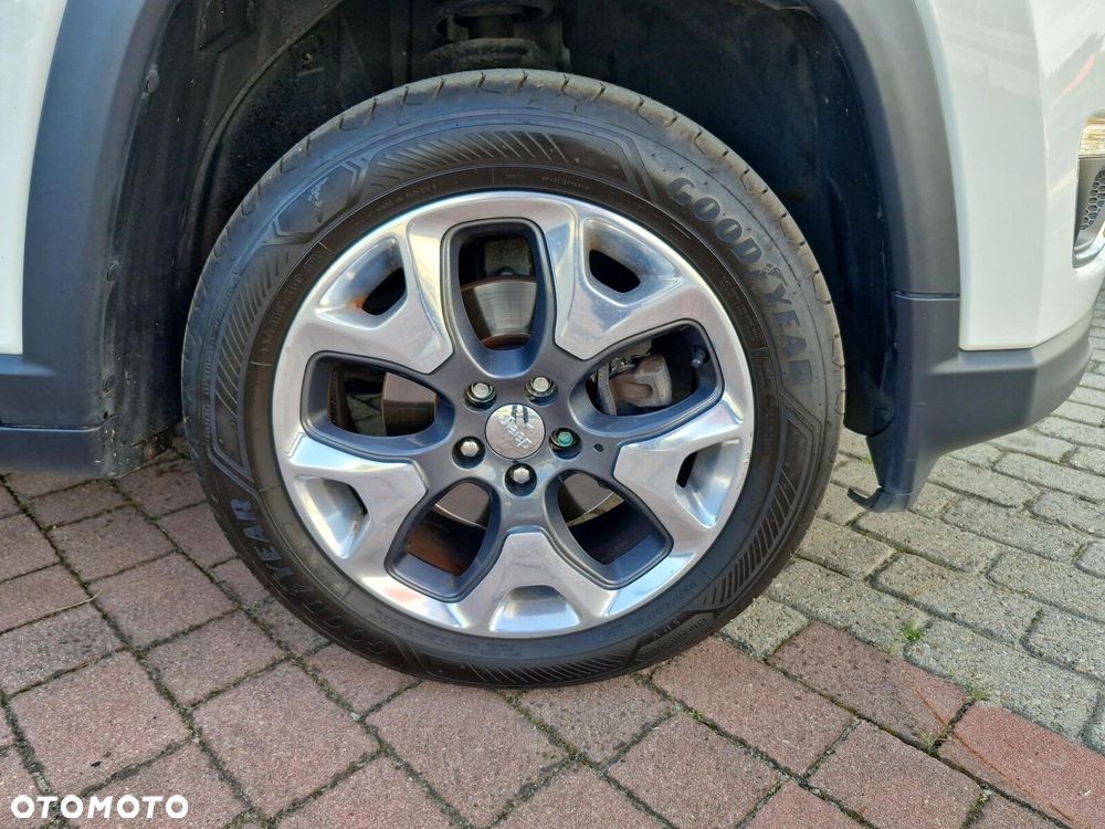 Jeep Compass 1.4 TMair Limited 4WD S&S - 23