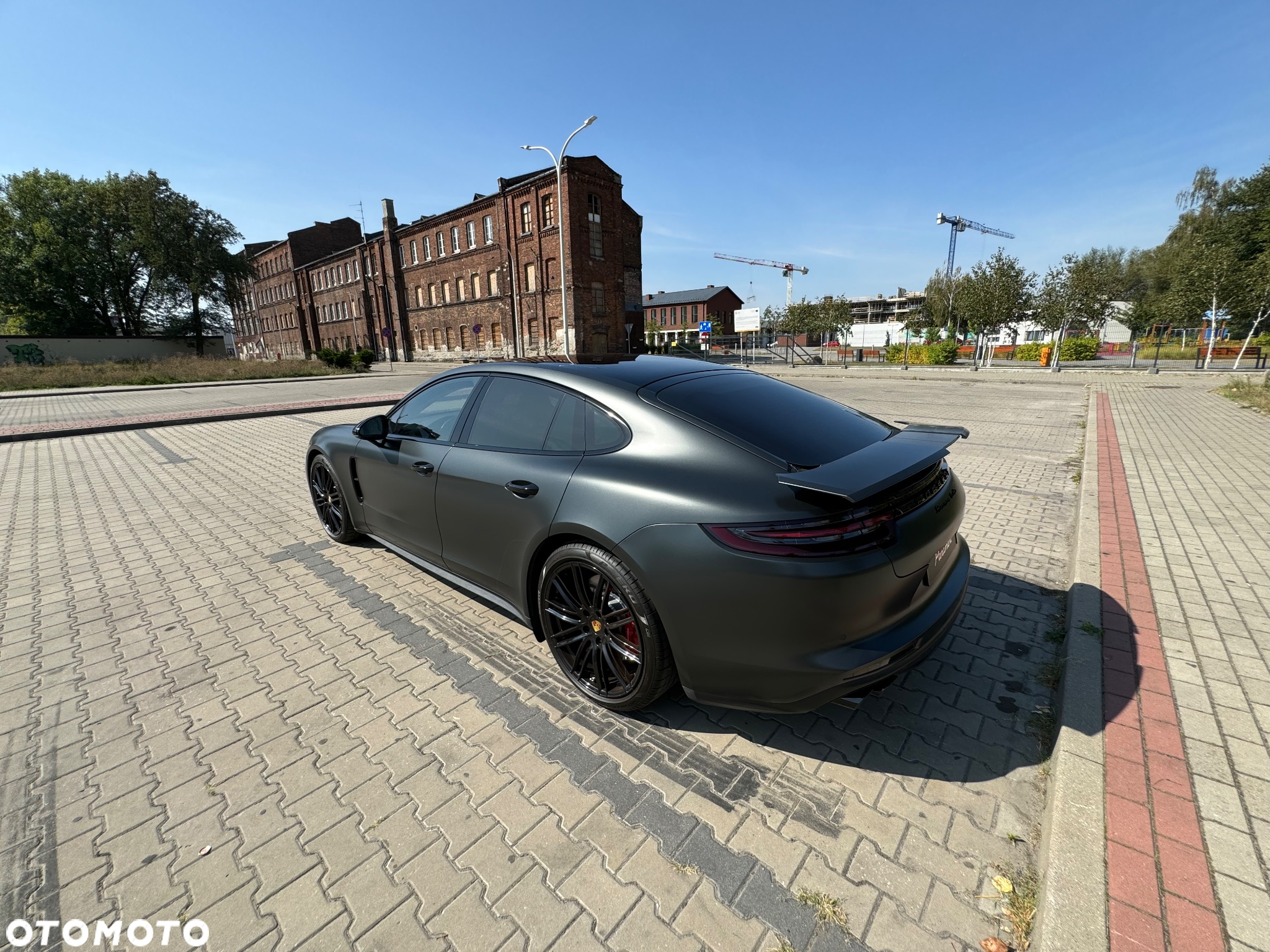 Porsche Panamera Turbo - 37