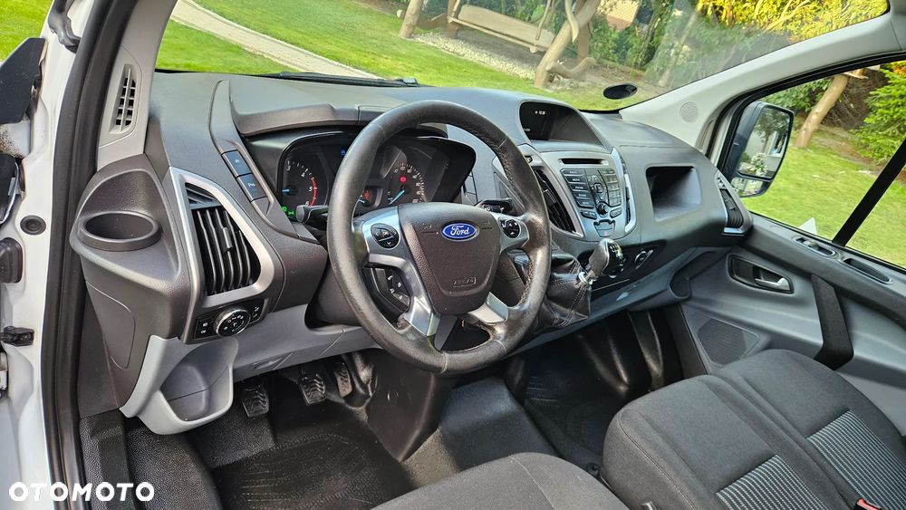 Ford Custom 2,0TDCI L2H1 Długi 194t.km. Pełen Serwis Ford Klima Webasto Hak Parktronik 2xDrzwi - 14