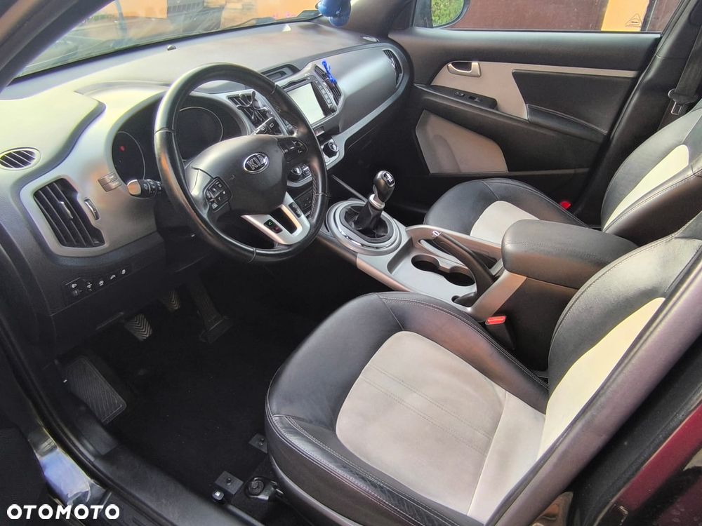 Kia Sportage - 8