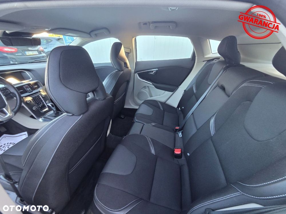 Volvo V40 - 20