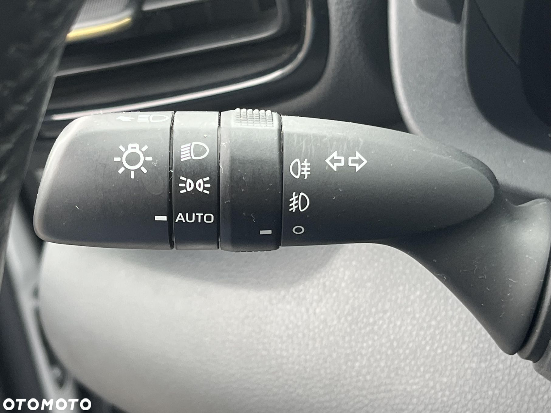 Toyota Yaris Cross - 23