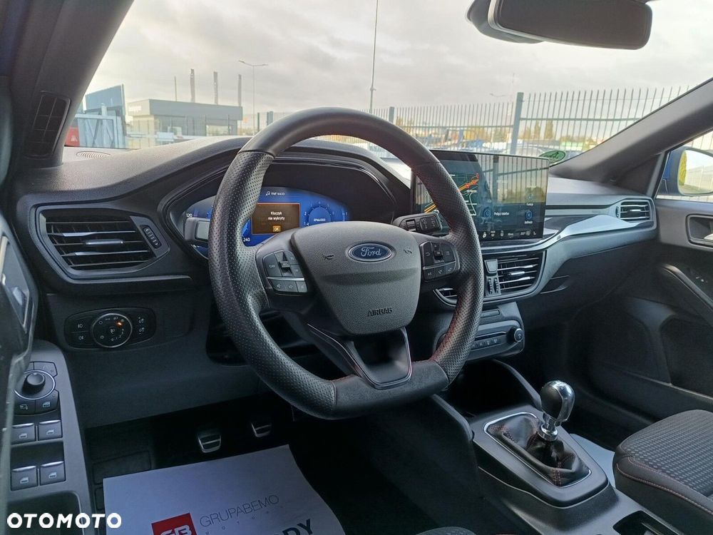 Ford Focus 1.0 EcoBoost mHEV ST-Line - 19