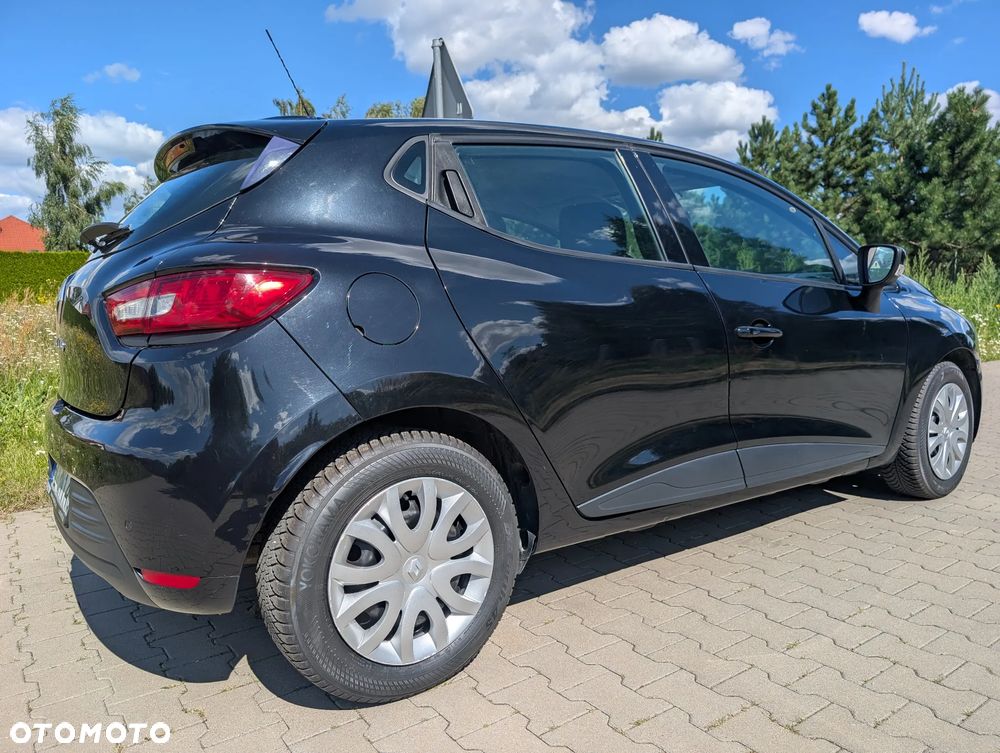 Renault Clio 1.2 16V Life - 8