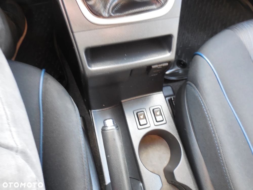 Mazda 5 2.0 MZR-DISI i-stop Business-Line - 24