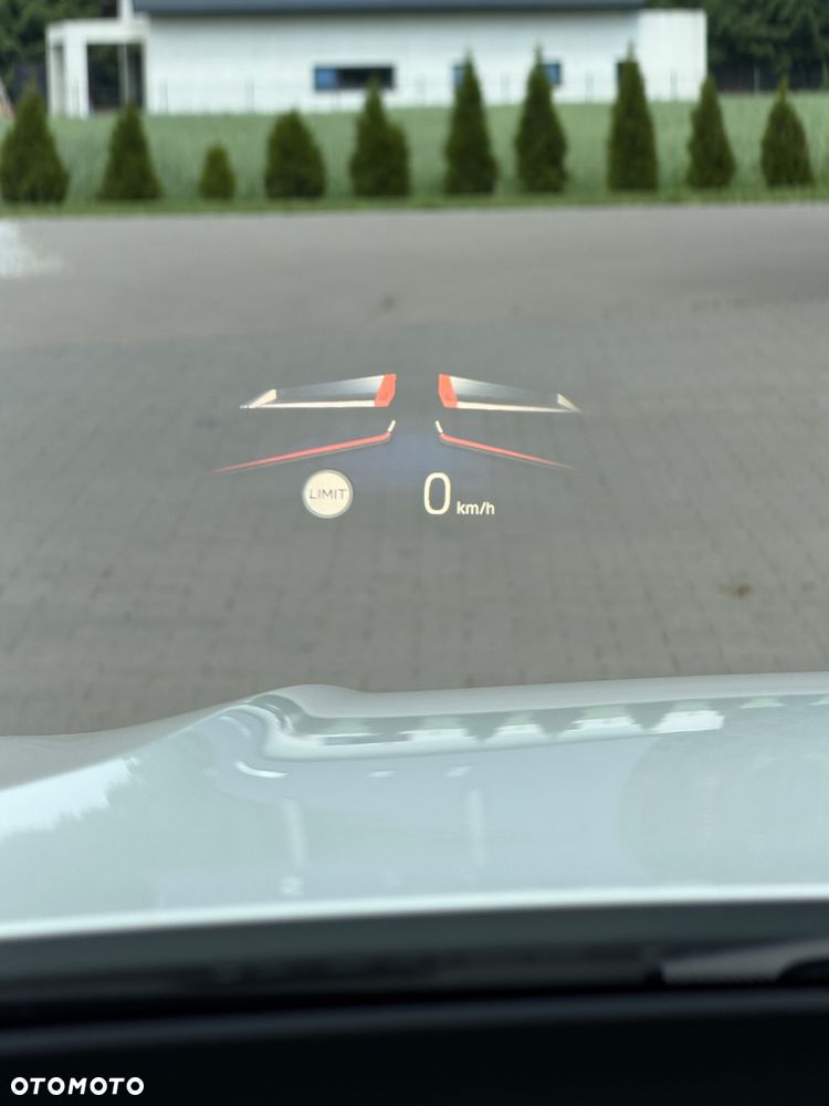 BMW Seria 3 320i M Sport - 38