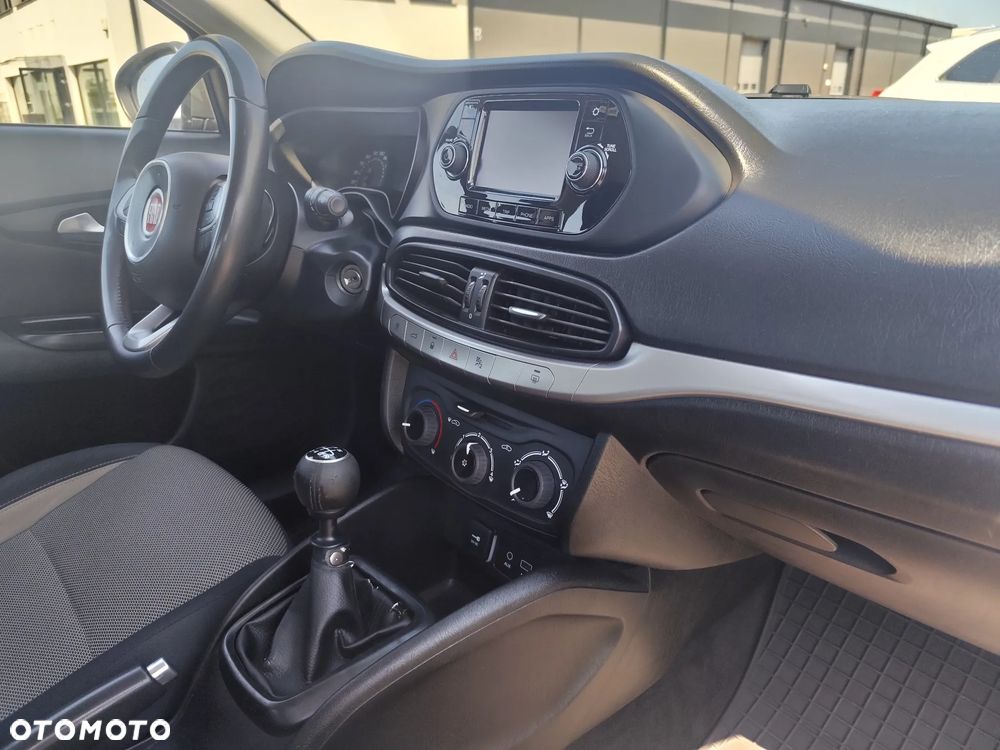Fiat Tipo 1.4 16V - 22