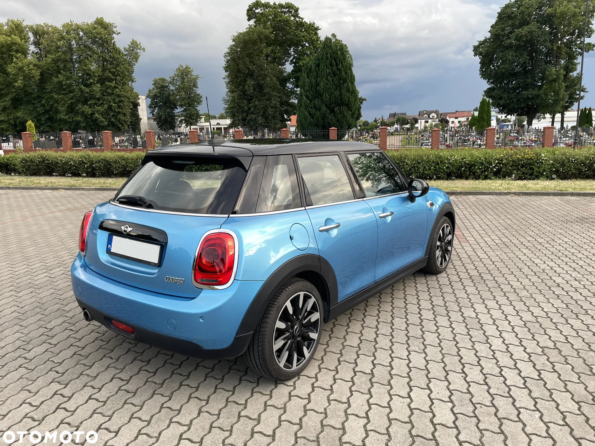 MINI Cooper Standard - 12