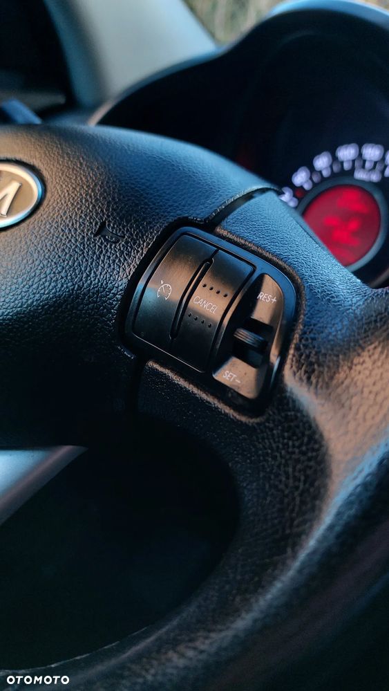 Kia Sportage 2.0 CRDI 4WD Dream-Team Edition - 23