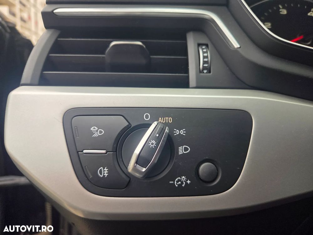 Audi A4 2.0 TDI S tronic Sport - 14