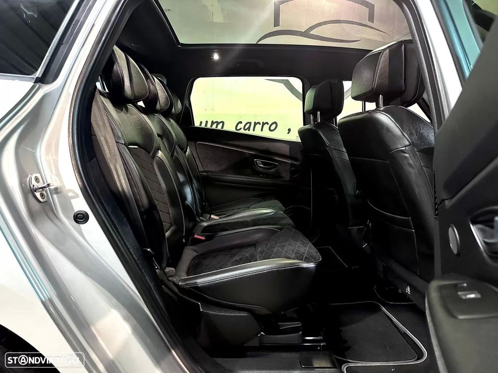 Renault Grand Scénic BLUE dCi 150 EDC BLACK EDITION - 17