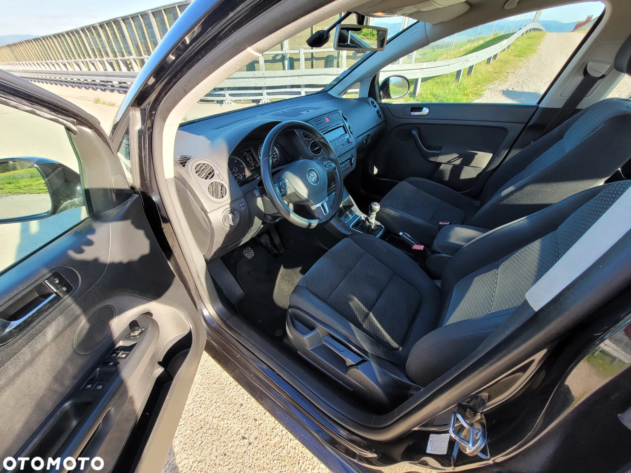 Volkswagen Golf Plus 1.6 TDI BlueMot Comfortline - 5