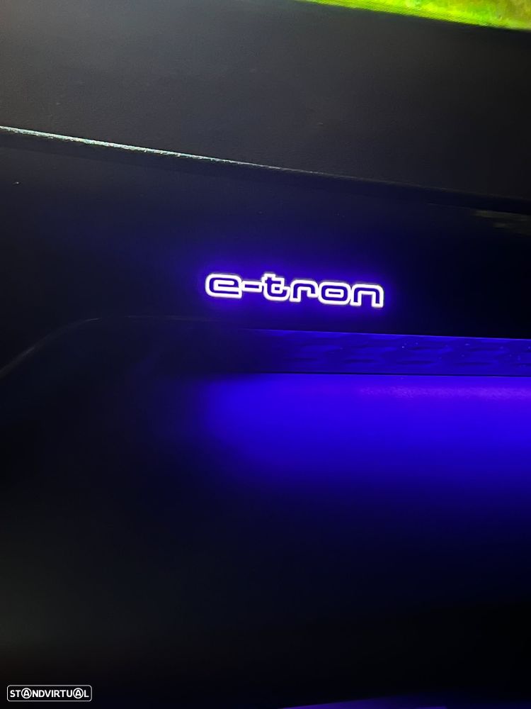 Audi e-tron GT quattro - 28