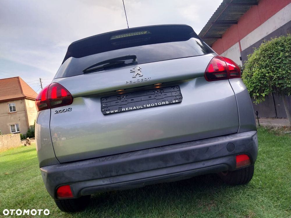 Peugeot 2008 1.2 Pure Tech Active S&S - 13