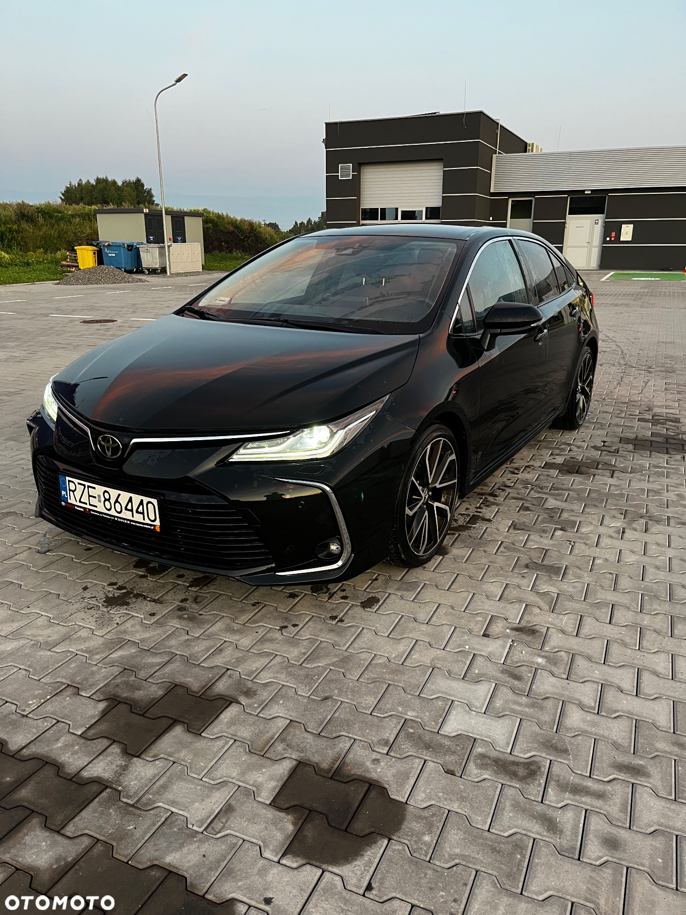 Toyota Corolla 1.6 Executive MS - 10
