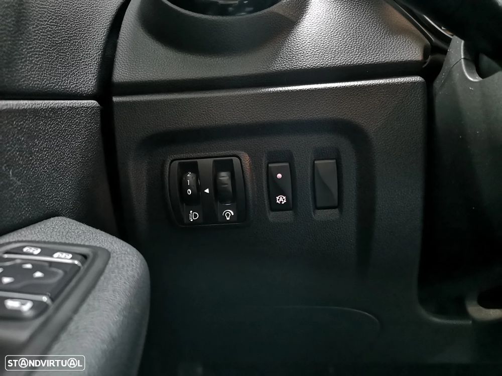Renault Captur 1.5 dCi Exclusive - 24
