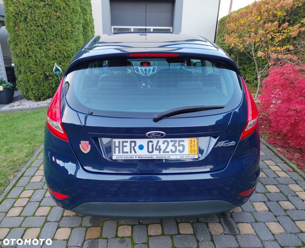 Ford Fiesta 1.25 Champions Edition - 5