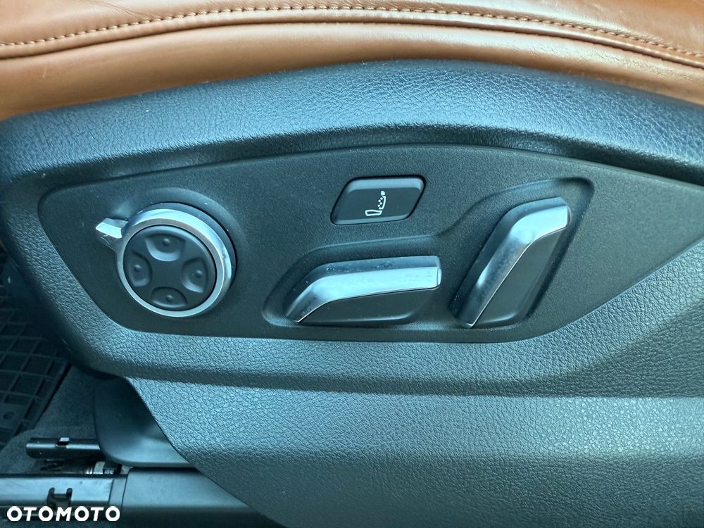 Audi Q7 3.0 TDI e-tron quattro tiptronic - 32