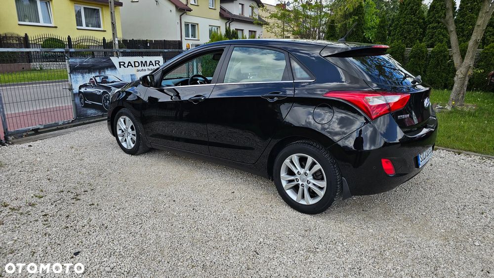 Hyundai i30 1.6 Automatik Trend - 29