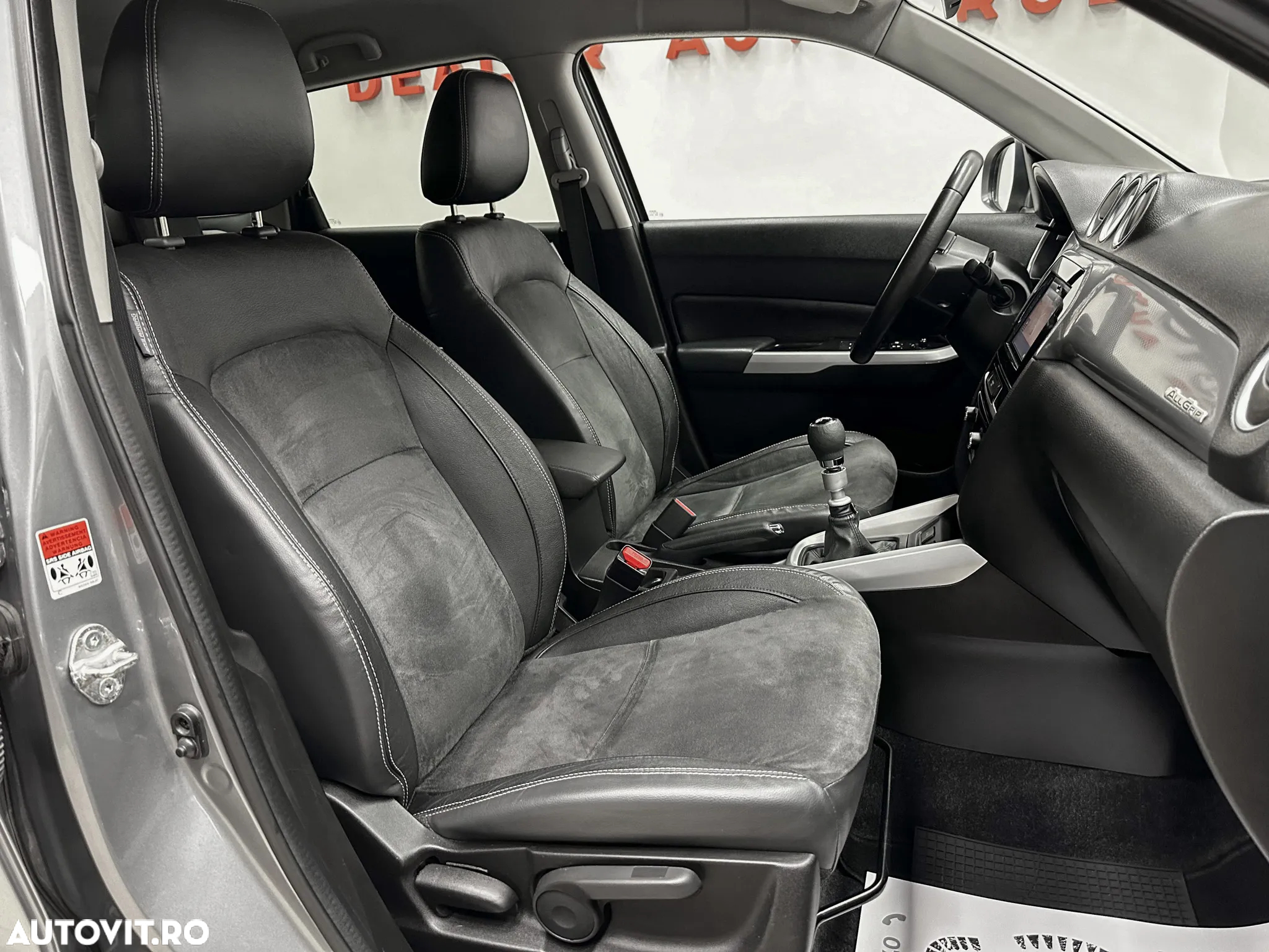 Suzuki Vitara 1.6 DDiS (4x4) Allgrip Comfort - 11