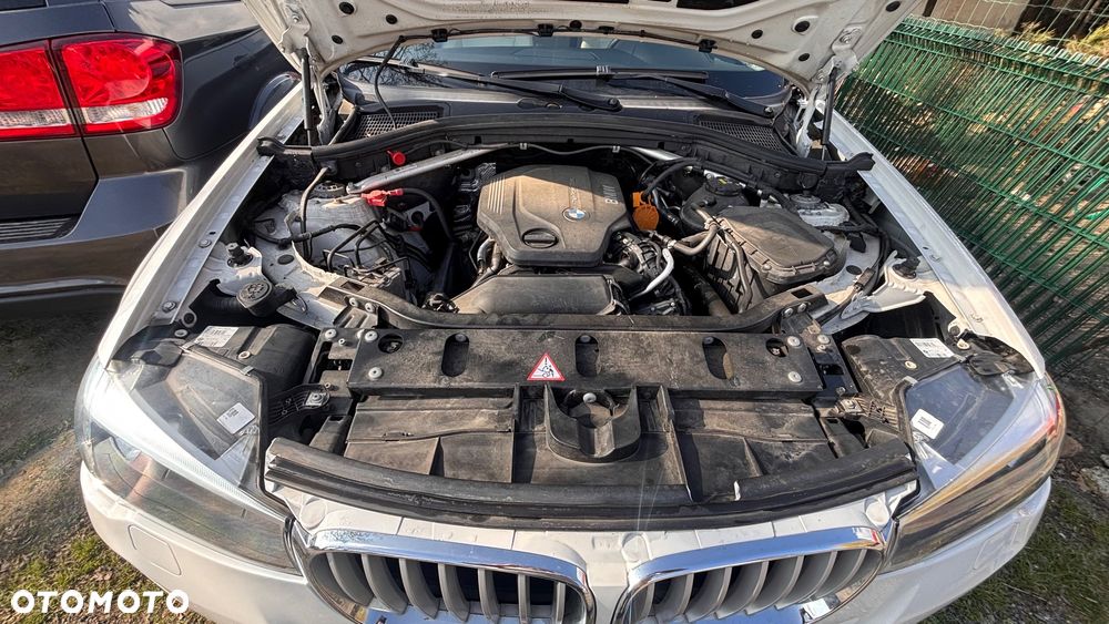 BMW X3 xDrive20d - 32