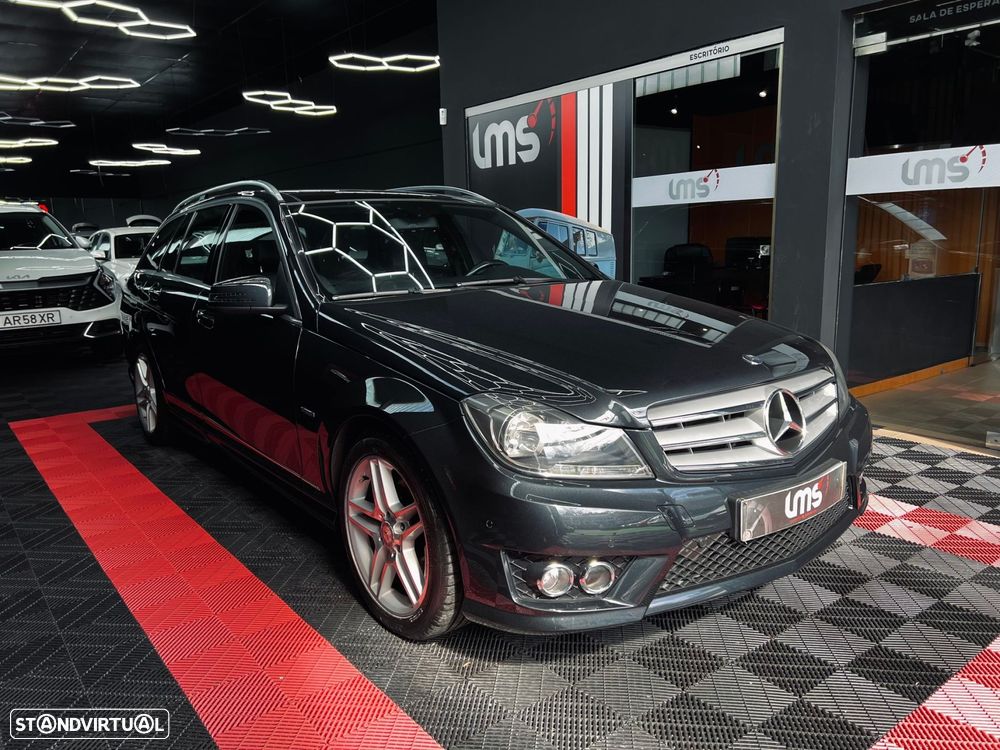Mercedes-Benz C 220 d AMG Line - 1