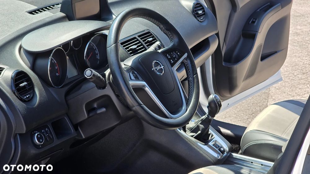 Opel Meriva 1.4 T Enjoy - 21
