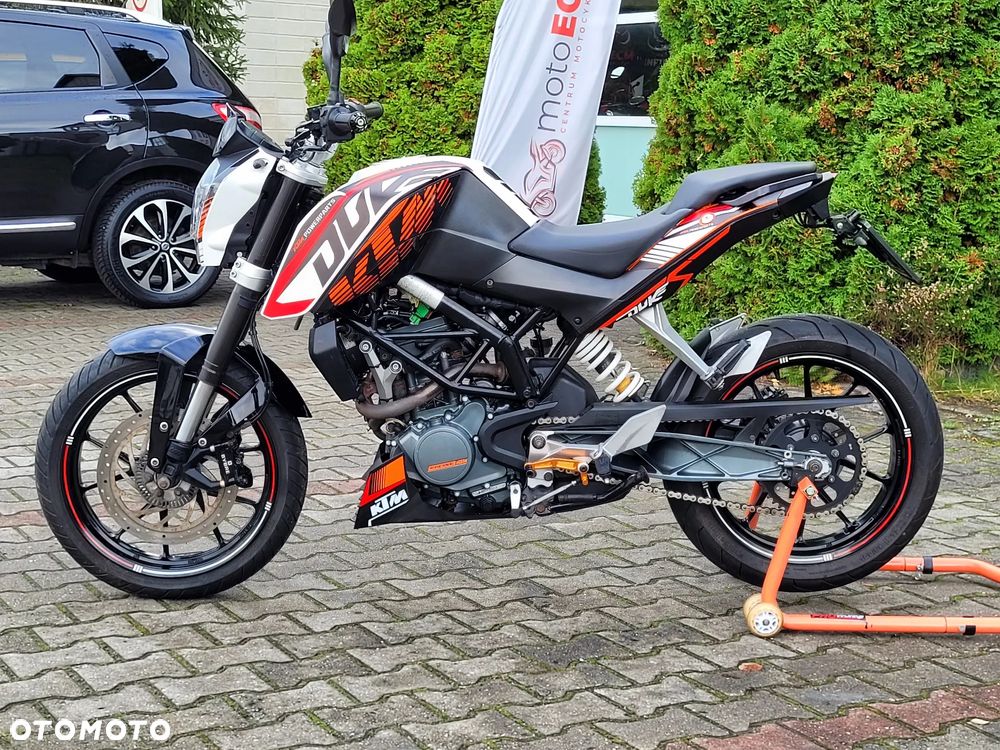KTM Duke - 17