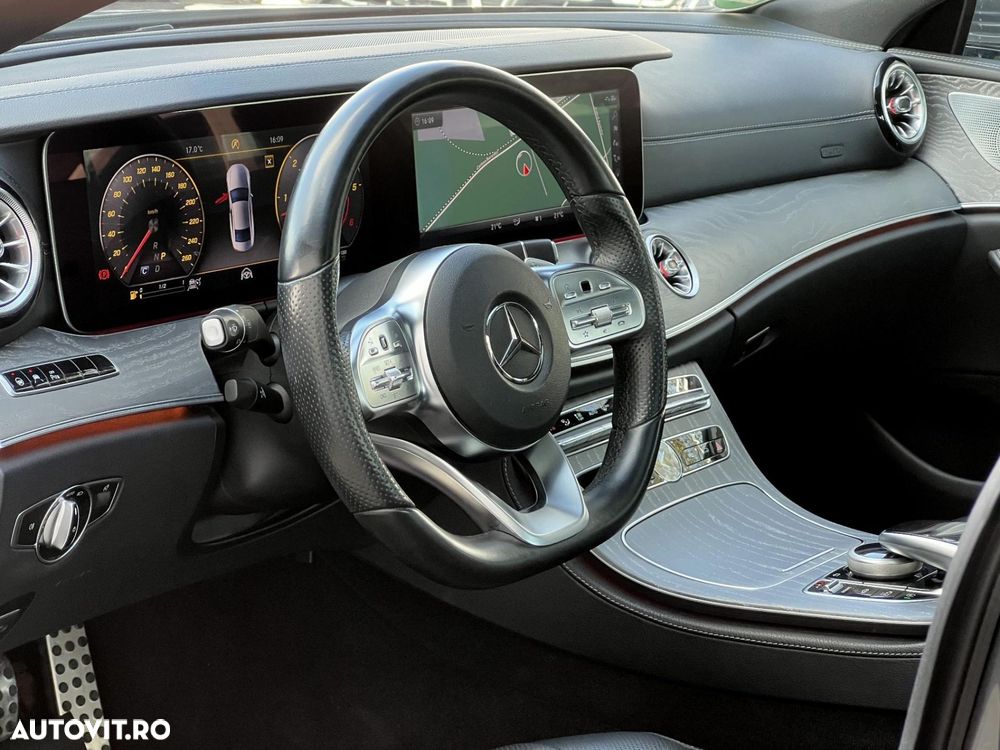 Mercedes-Benz CLS - 12